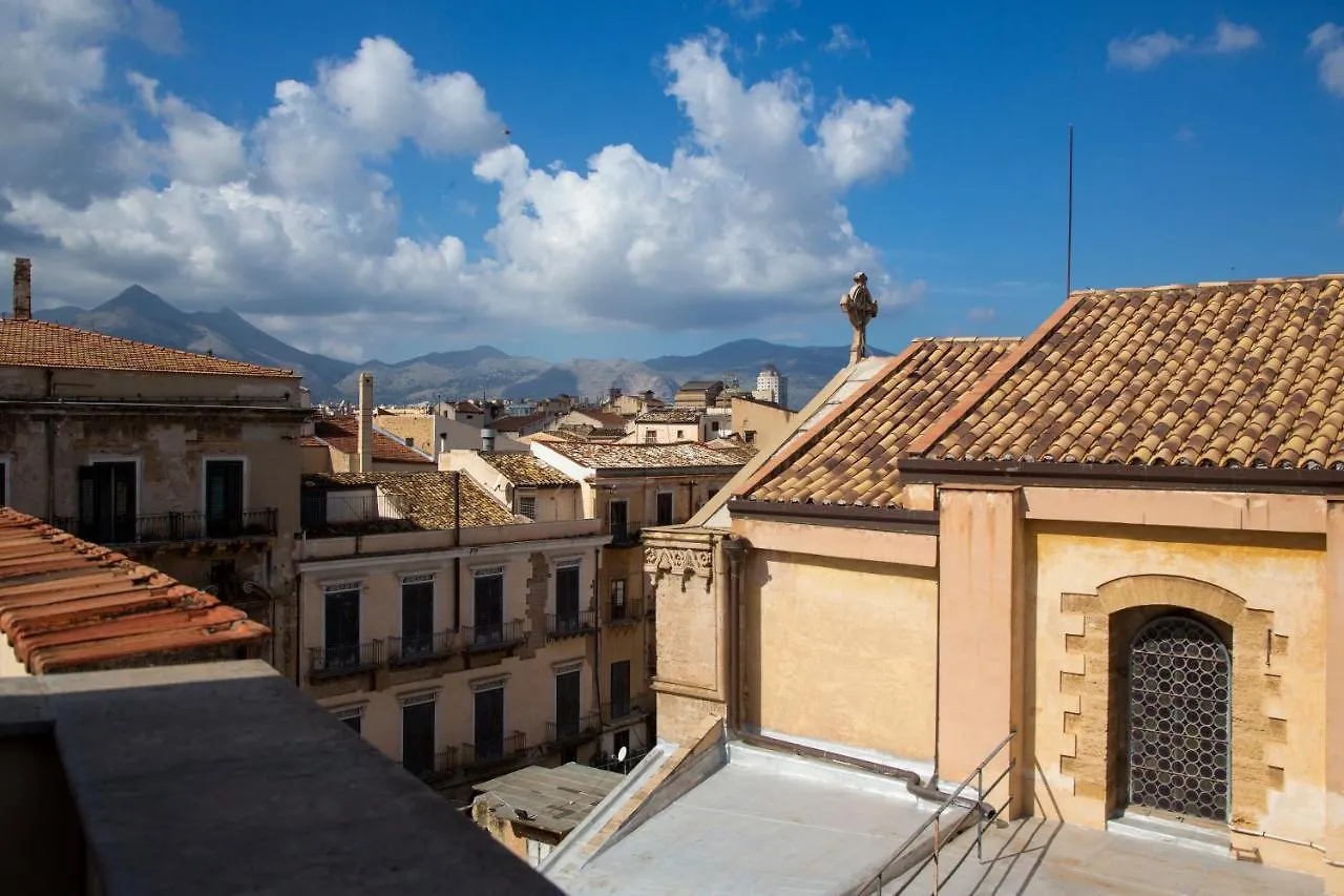 Bed and Breakfast Dimora Sinibaldi Palermo 2*,