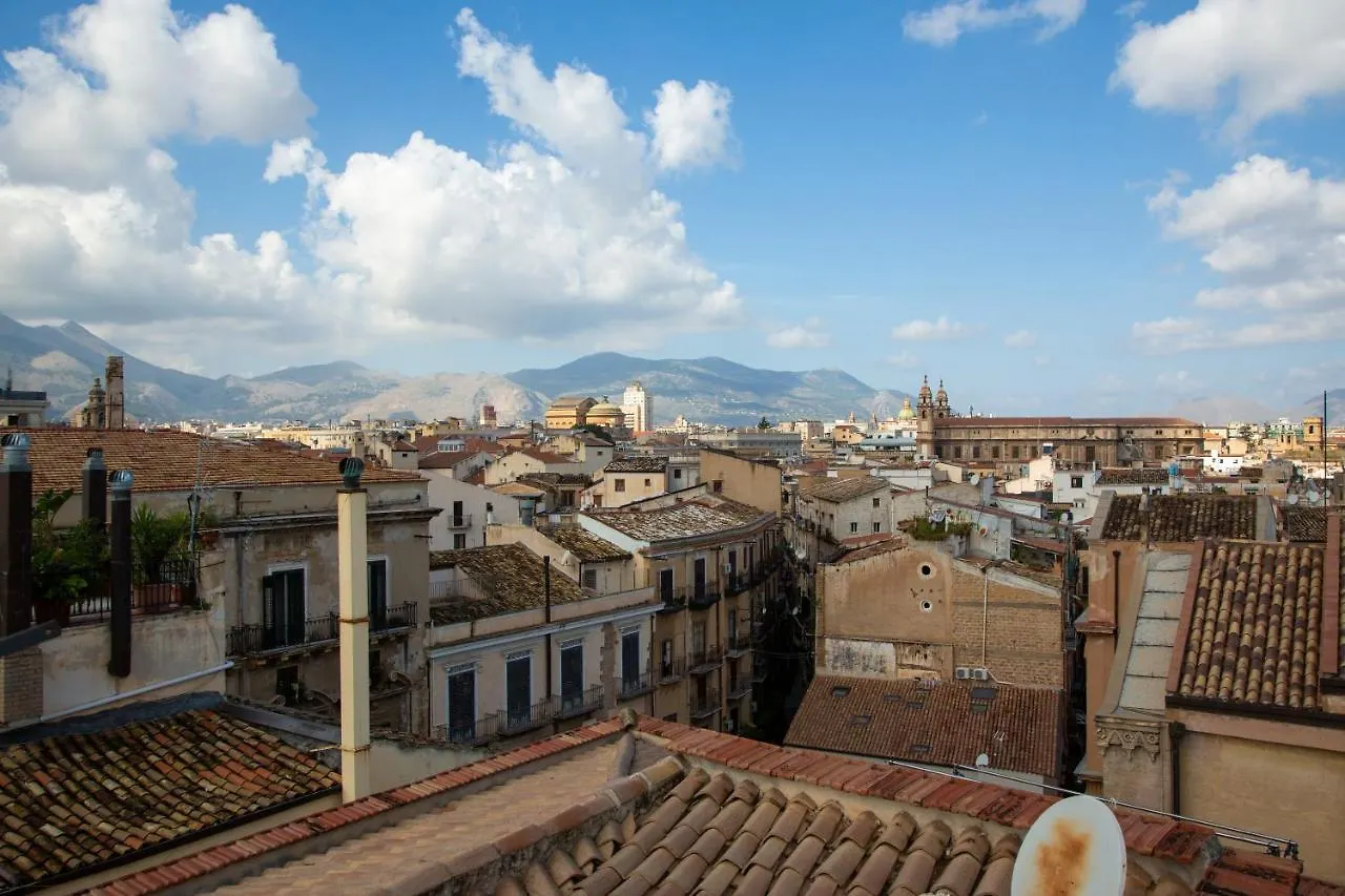 Bed and Breakfast Dimora Sinibaldi Palermo 2*,